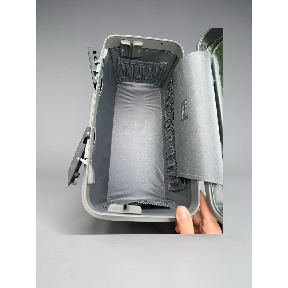 Vintage Samsonite Series 3600 Charcoal Gray Vanity Train Case w Mirror & Keys - Picture 8 of 15